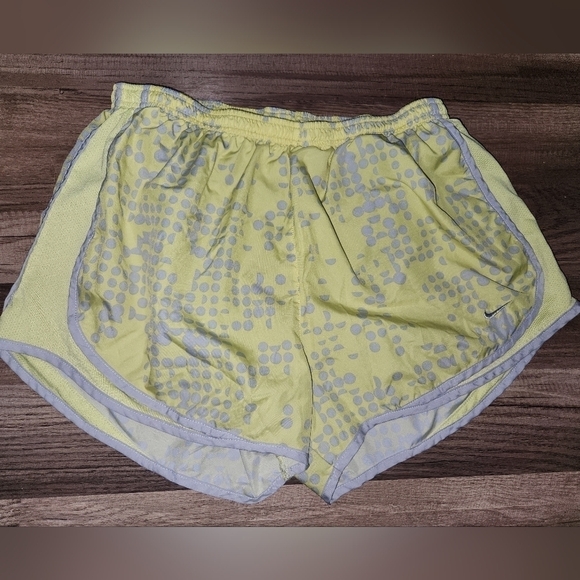Nike Running Shorts Size Large Yellow & Gray Dri Fit - Picture 1 of 7